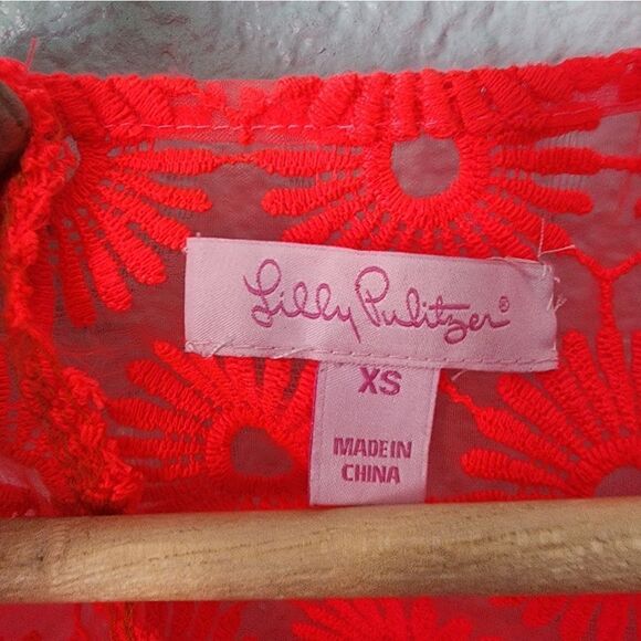 Lilly Pulitzer Red Short Sleeve Lace Blouse - Picture 4 of 8